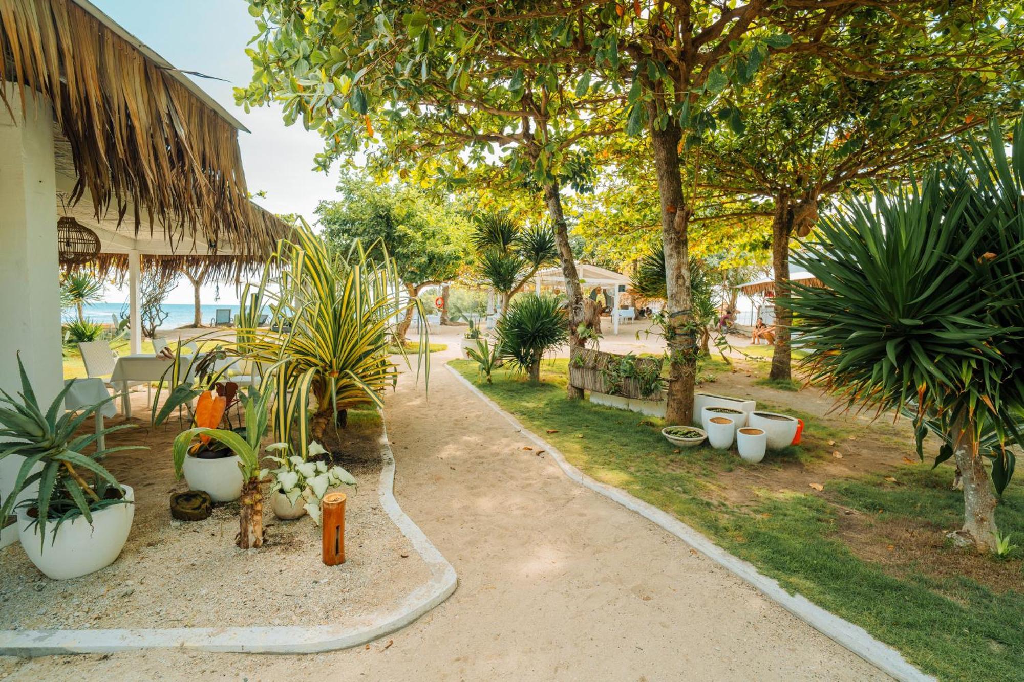 Blanco Beach Resort Malapascua Bagian luar foto