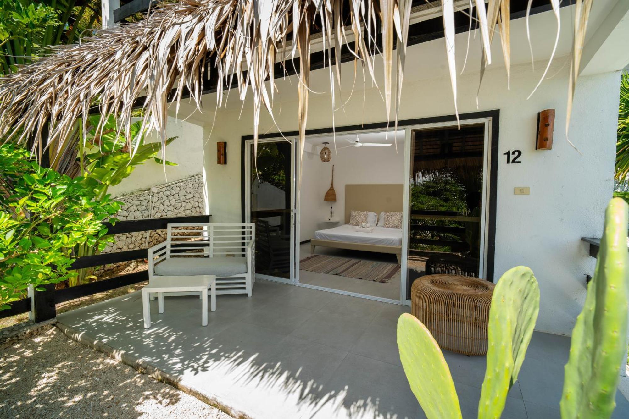 Blanco Beach Resort Malapascua Bagian luar foto