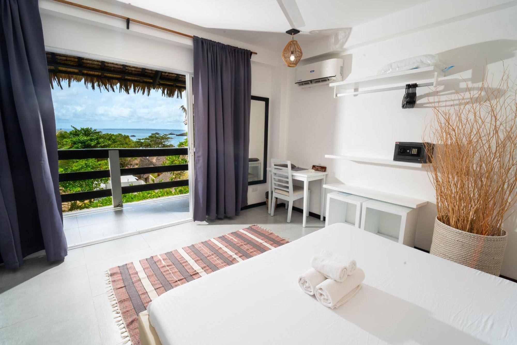 Blanco Beach Resort Malapascua Bagian luar foto