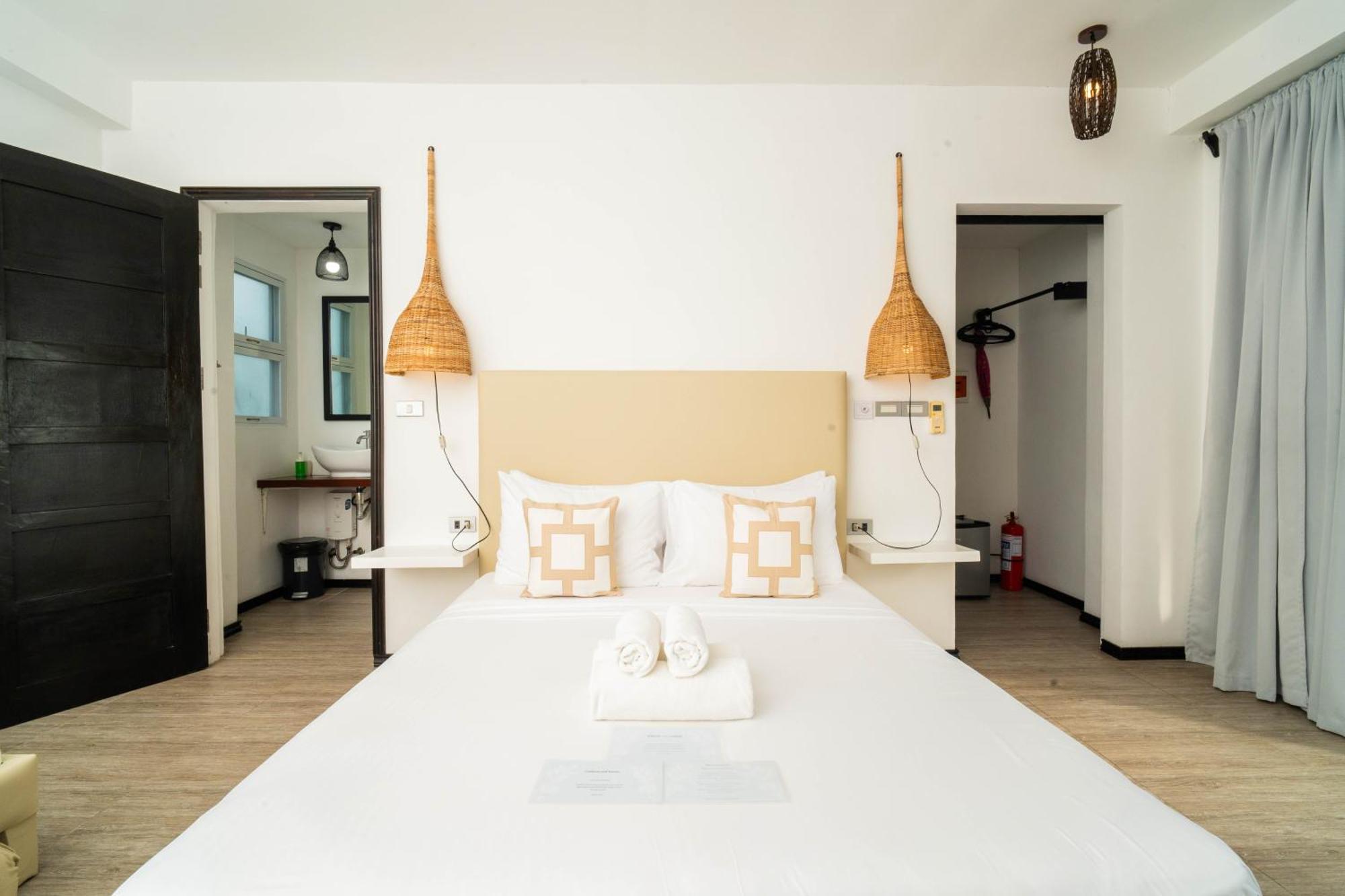 Blanco Beach Resort Malapascua Bagian luar foto