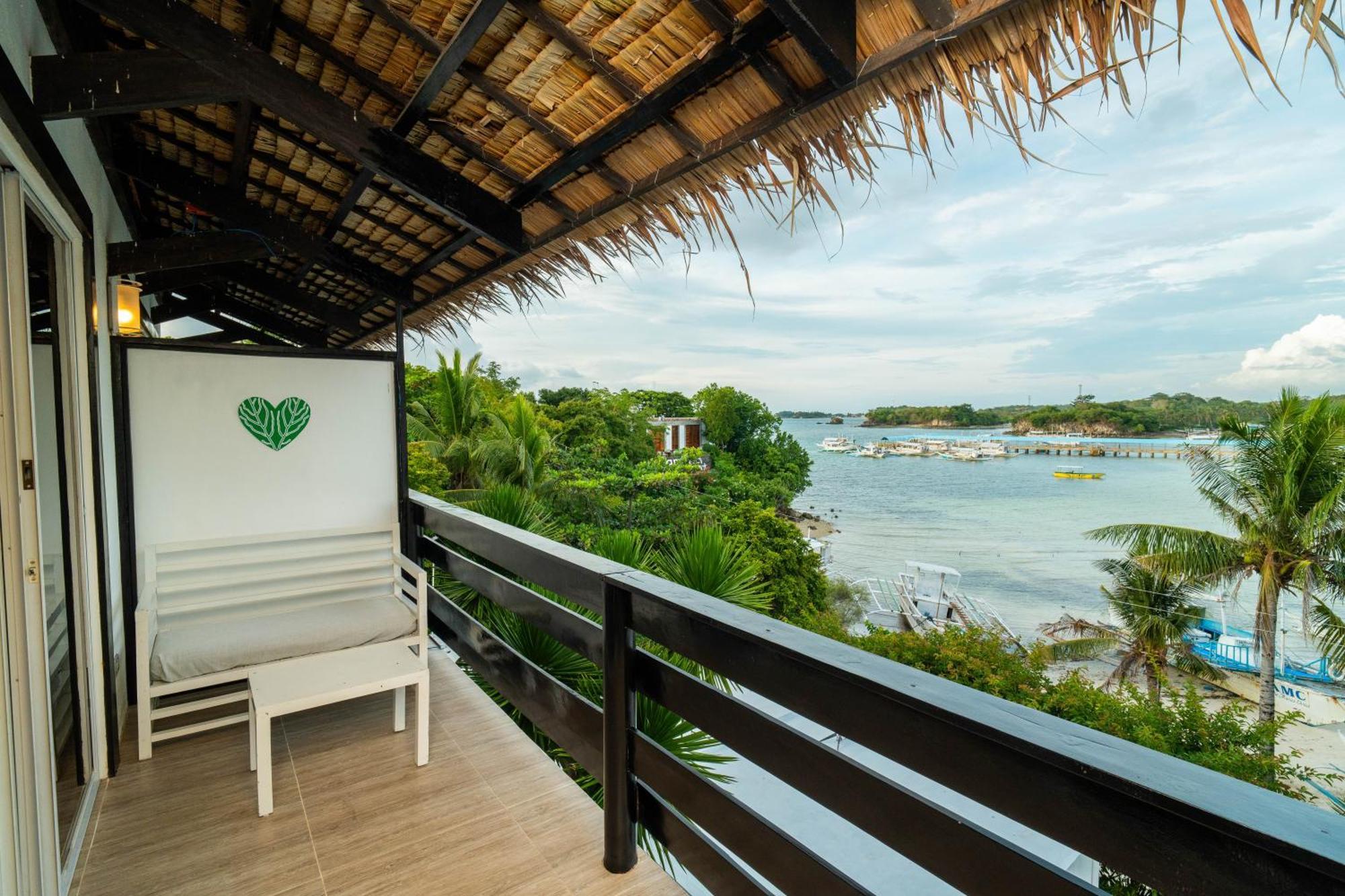 Blanco Beach Resort Malapascua Bagian luar foto